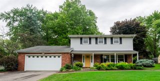 123 Southview Dr, Lancaster Twp, PA 16037
