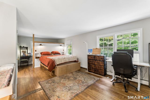27 Hattertown Road, Newtown, CT 06470