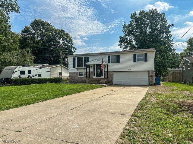 144 Morningside Road, Niles, OH 44446