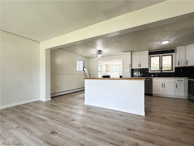 144 Morningside Road, Niles, OH 44446