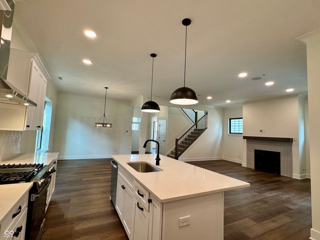 9867 Bucklebury Lane, Carmel, IN 46280