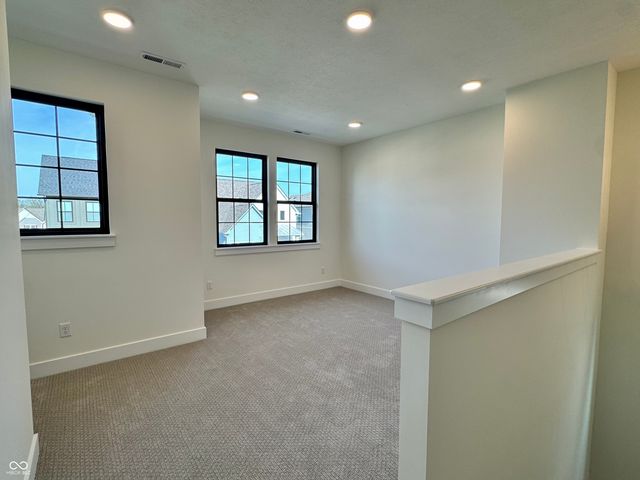 9867 Bucklebury Lane, Carmel, IN 46280