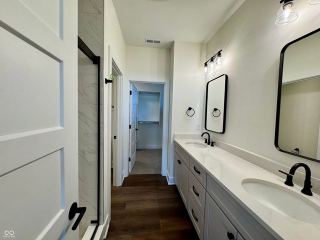 9867 Bucklebury Lane, Carmel, IN 46280