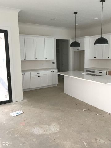 9867 Bucklebury Lane, Carmel, IN 46280