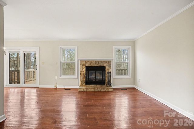 374 Tall Oaks Trail, Fort Mill, SC 29715