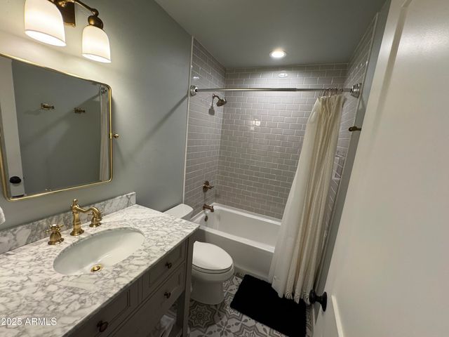 1675 E APPALACHIAN Road, Flagstaff, AZ 86004