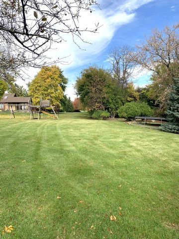 35 Revere Drive, South Barrington, IL 60010