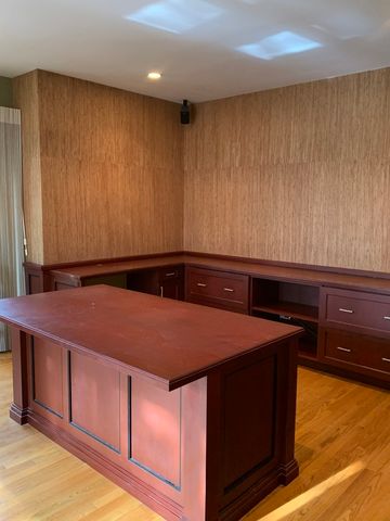 35 Revere Drive, South Barrington, IL 60010