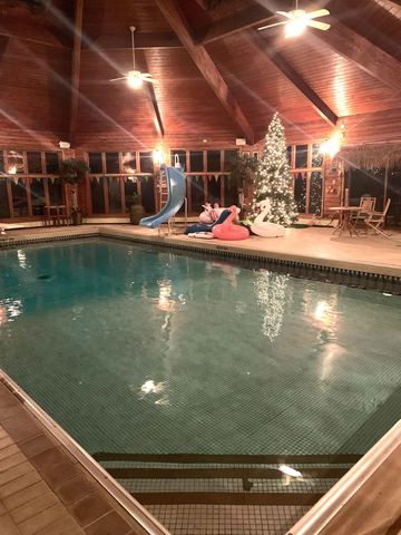 35 Revere Drive, South Barrington, IL 60010