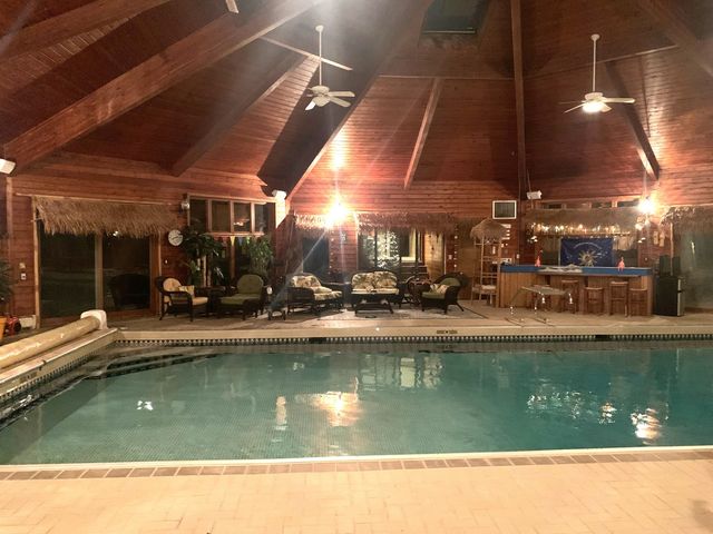 35 Revere Drive, South Barrington, IL 60010