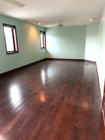 35 Revere Drive, South Barrington, IL 60010