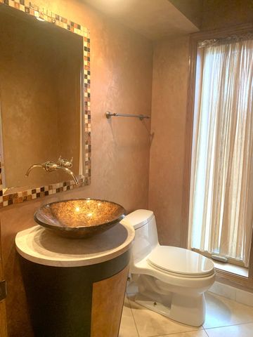 35 Revere Drive, South Barrington, IL 60010