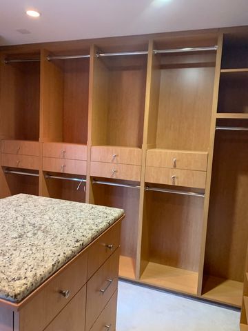 35 Revere Drive, South Barrington, IL 60010