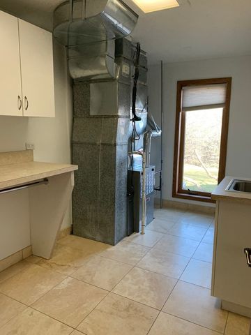 35 Revere Drive, South Barrington, IL 60010