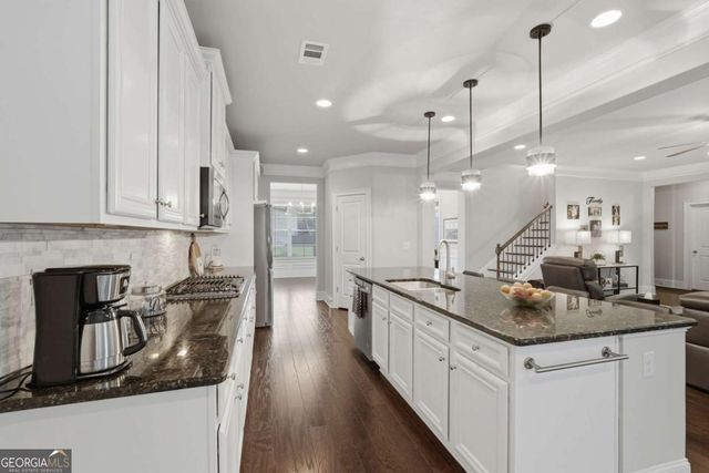 5225 Mirror Lake Drive, Cumming, GA 30028