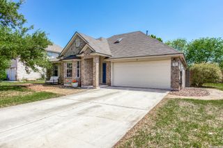 523 Walnut Heights Blvd, New Braunfels, TX 78130