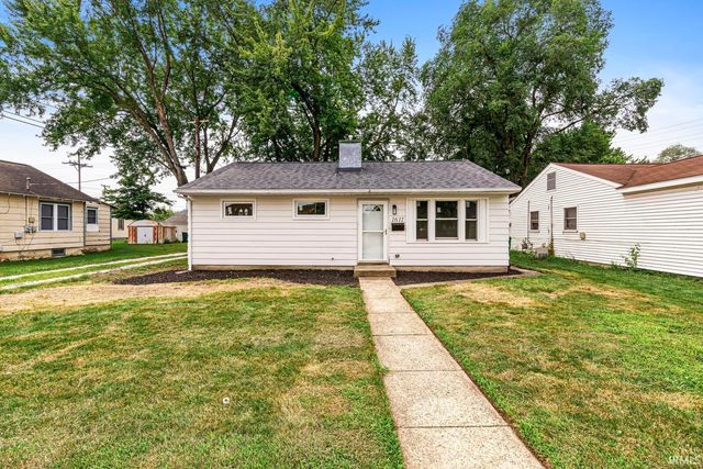 1611 E 4th Street, Mishawaka, IN 46544