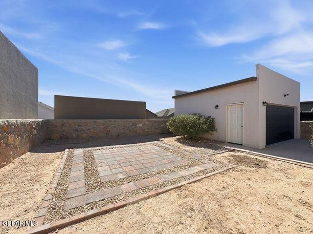 14360 Tobe Davis Drive, Horizon City, TX 79928