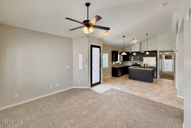 14360 Tobe Davis Drive, Horizon City, TX 79928