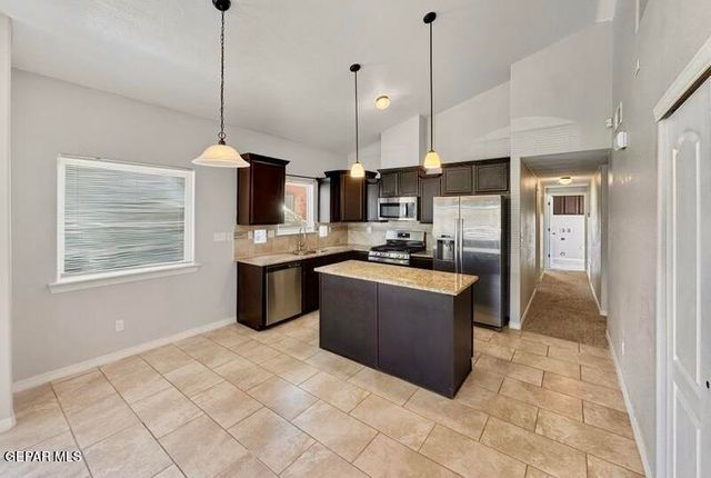 14360 Tobe Davis Drive, Horizon City, TX 79928