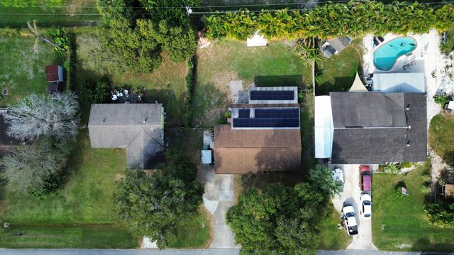 7904 Hibiscus Road, Fort Pierce, FL 34951