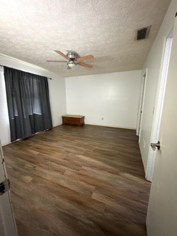 7904 Hibiscus Road, Fort Pierce, FL 34951