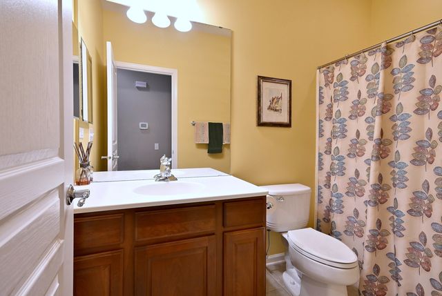 14248 Newport Circle, Huntley, IL 60142