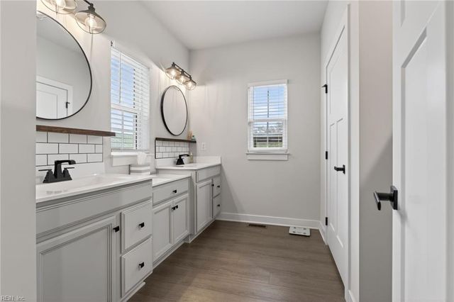 3589 Trillium DR, Toano, VA 23168