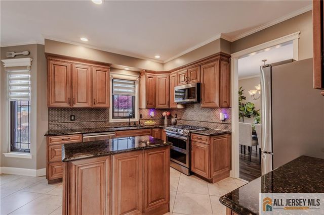 16 South Street, Old Bridge, NJ 08857