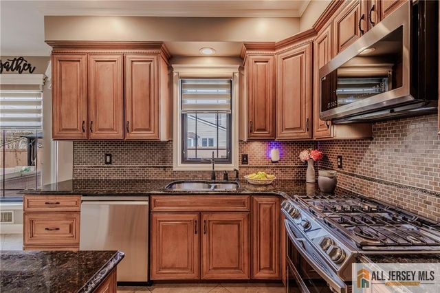 16 South Street, Old Bridge, NJ 08857
