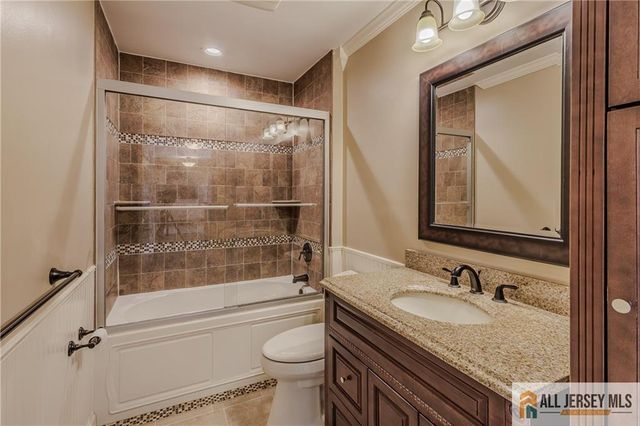 16 South Street, Old Bridge, NJ 08857