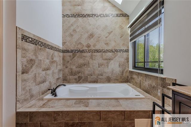 16 South Street, Old Bridge, NJ 08857