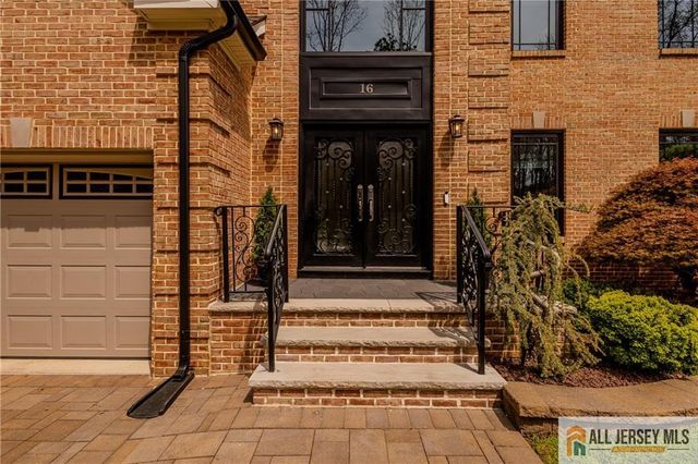 16 South Street, Old Bridge, NJ 08857