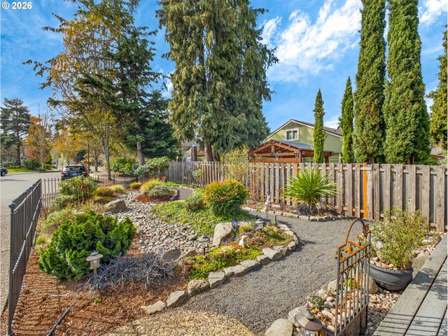 20517 Sw 98TH Ct, Tualatin, OR 97062