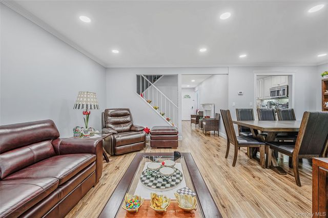 5 Jeremy Circle, Nesconset, NY 11767