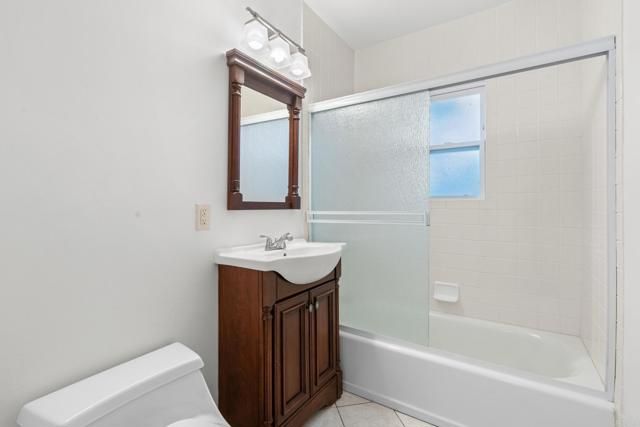 549 D St., Ramona, CA 92065