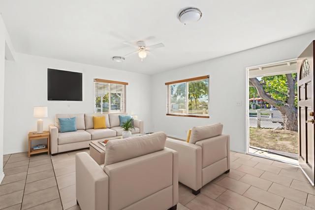 549 D St., Ramona, CA 92065