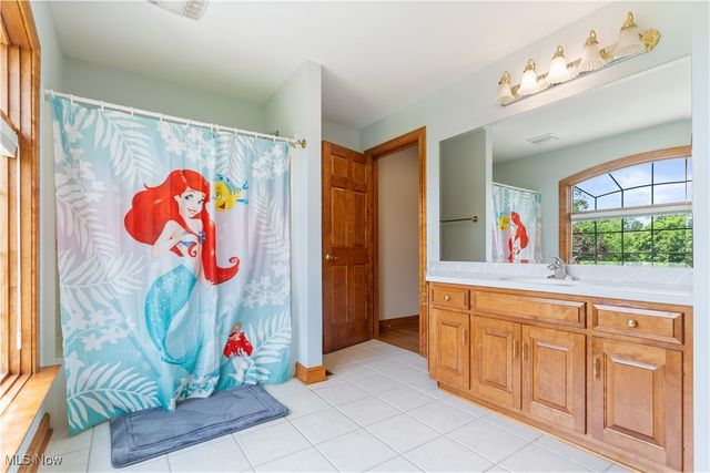 2840 Barclay Circle NW, North Canton, OH 44720