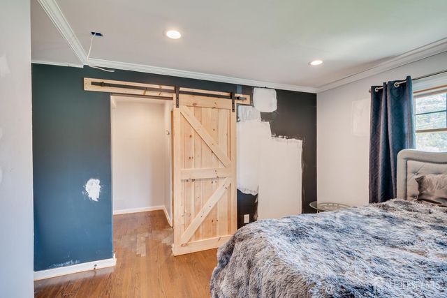 690 New Durham Road, Metuchen, NJ 08840