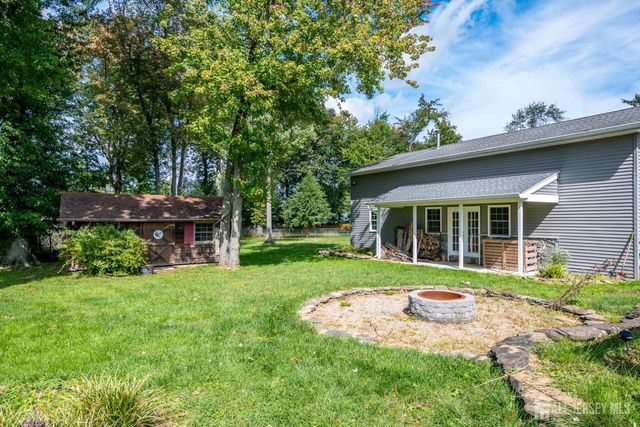 690 New Durham Road, Metuchen, NJ 08840