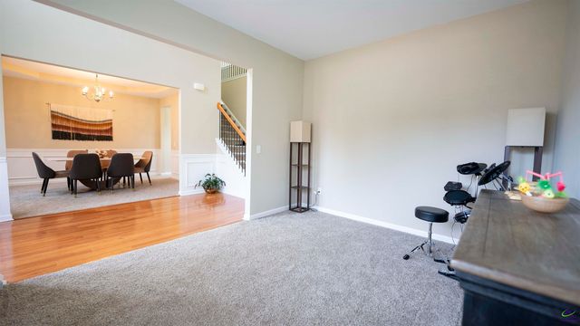 114 Meadows Walk Drive, Byron, GA 31008