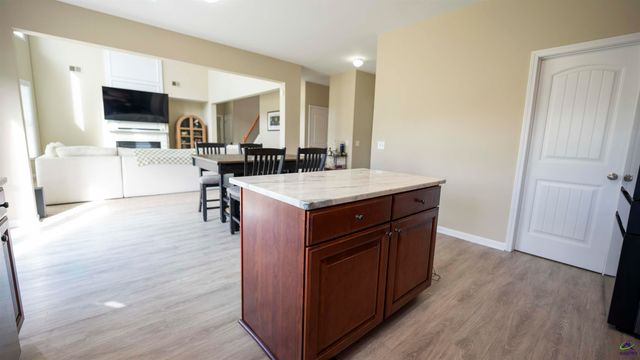 114 Meadows Walk Drive, Byron, GA 31008