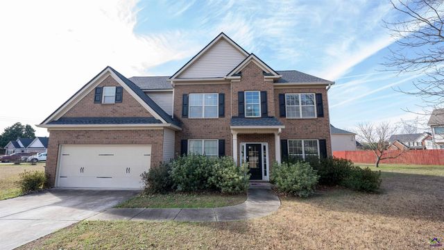 114 Meadows Walk Drive, Byron, GA 31008