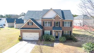 114 Meadows Walk Drive, Byron, GA 31008