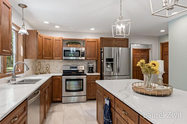 3909 Jay Road, Fruitland Twp, MI 49461