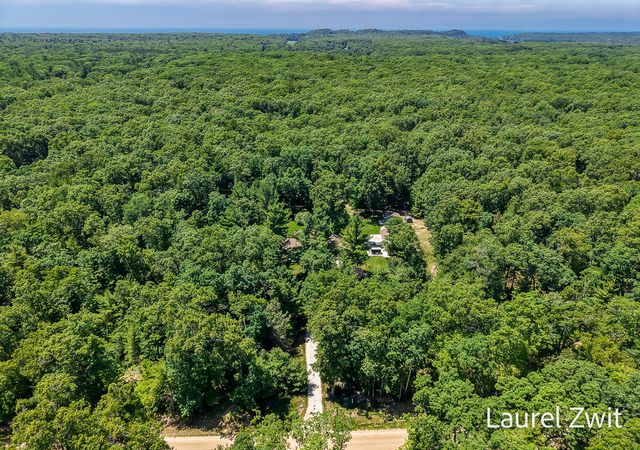 3909 Jay Road, Fruitland Twp, MI 49461