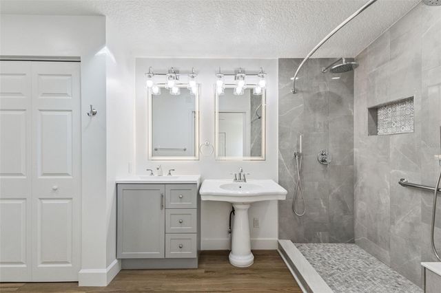 459 PEACE ROAD, Tavares, FL 32778