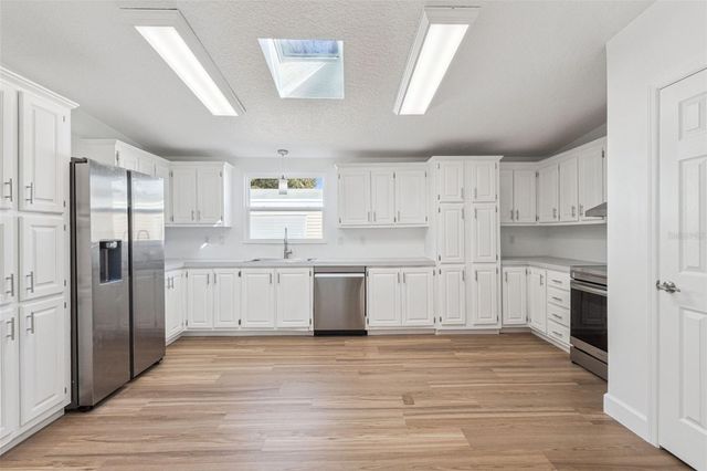 459 PEACE ROAD, Tavares, FL 32778