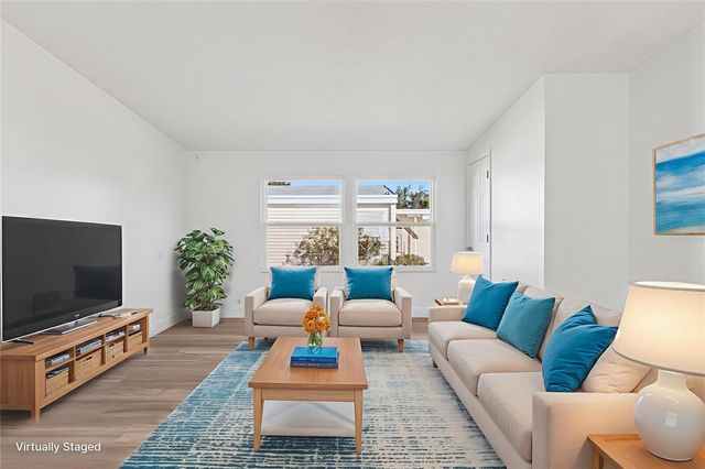 459 PEACE ROAD, Tavares, FL 32778