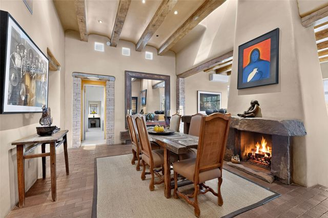 15 Vista La Esperanza, Santa Fe, NM 87506